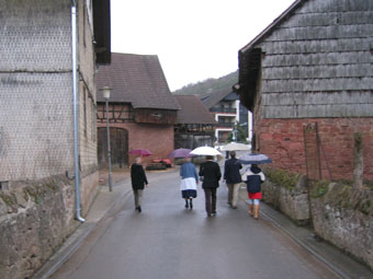 Group on a walking tour of Dusenbach.